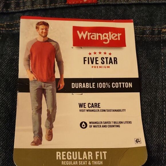 New Wrangler Men's 40x30 regular‎ fit 100% cotton medium wash jeans - Picture 3 of 5